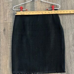 Max Studio Black Leather Textured Pencil Skirt Office to Evening Wear size 0